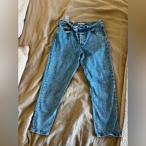 Levi wedgie straight leg blue jeans, size 31